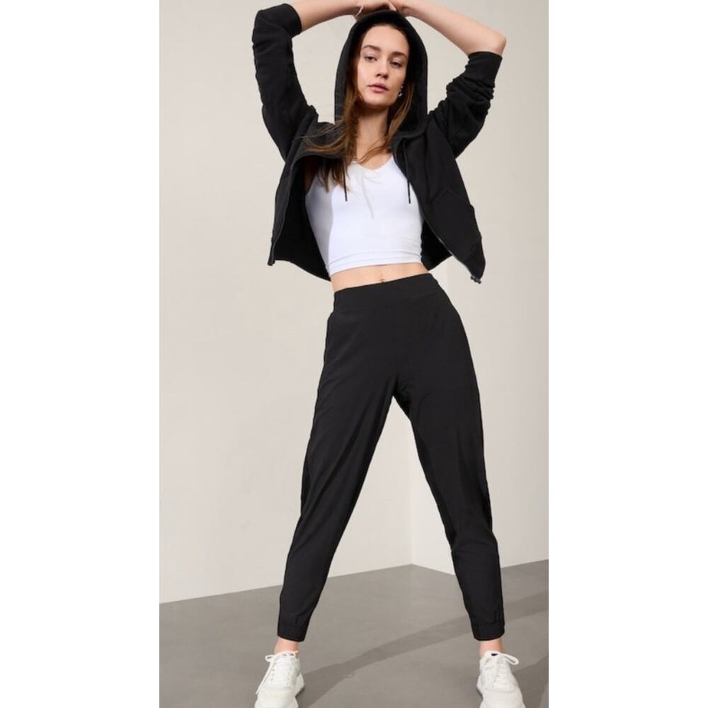 Athleta textured joggers - Picture 2 of 13